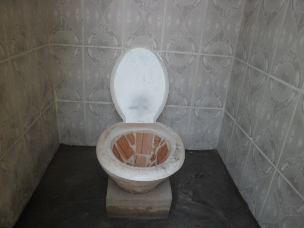 Toilet cabin for teachers