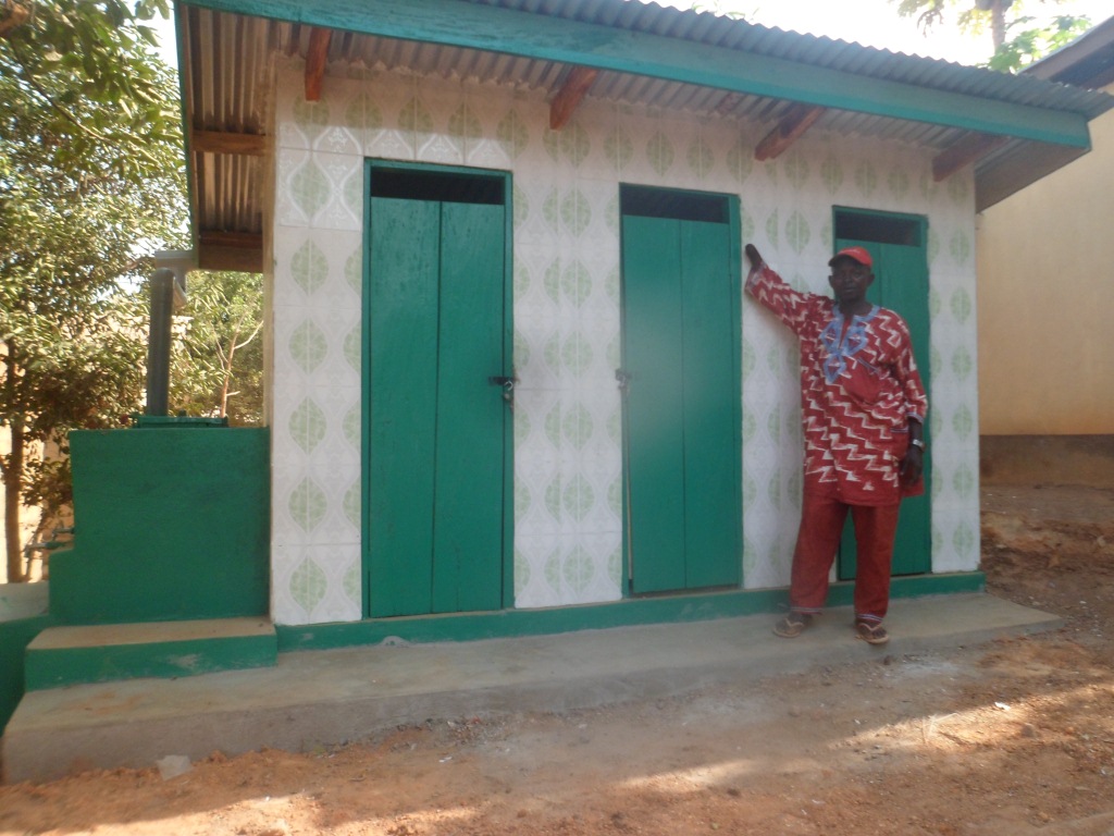 Latrines Kabala